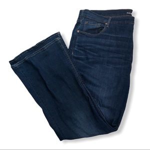 EUC Old Navy Fit & Flare Jeans [Size: 18]